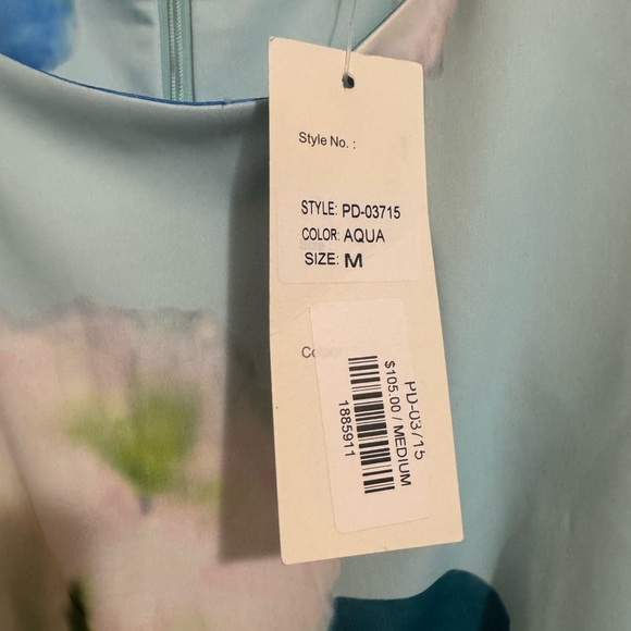 New w/tags Papillo Floral Sleeveless Dress w/ underlay size M - Picture 3 of 4